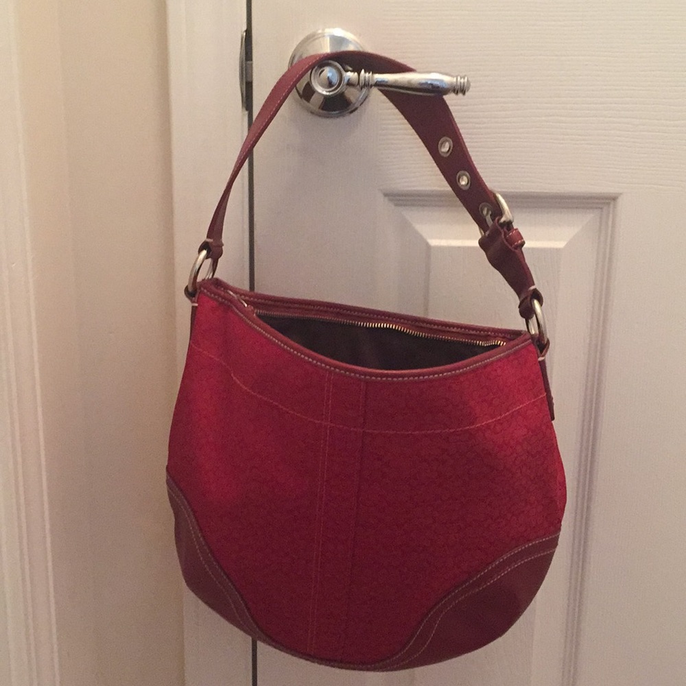 Mint Coach red hobo bag G0732-F10923